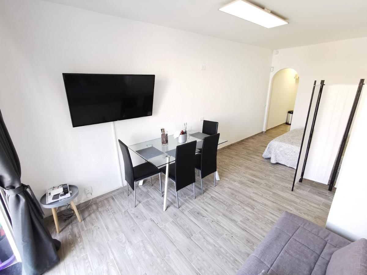 Sunny Apt With Terrace Coastal Area South Arona Arona  Exterior foto