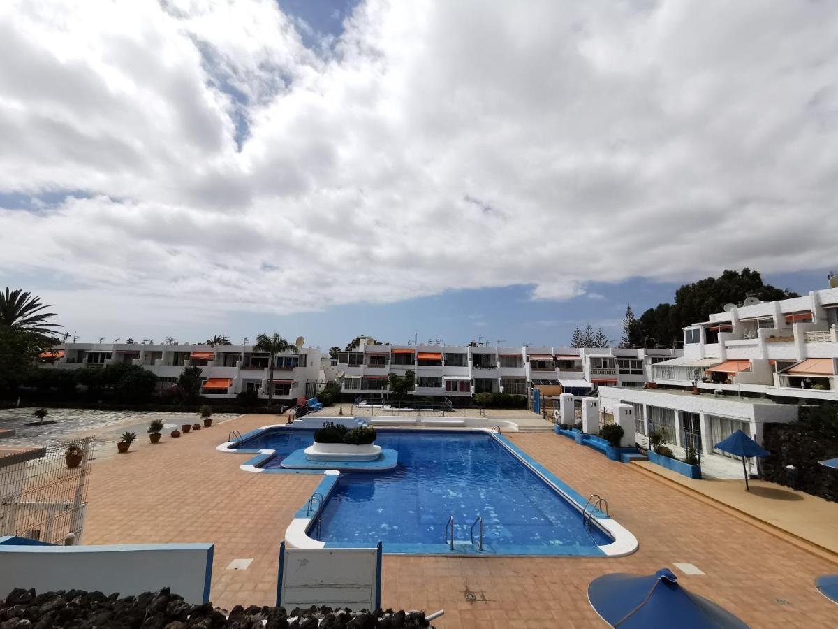 Sunny Apt With Terrace Coastal Area South Arona Arona  Exterior foto